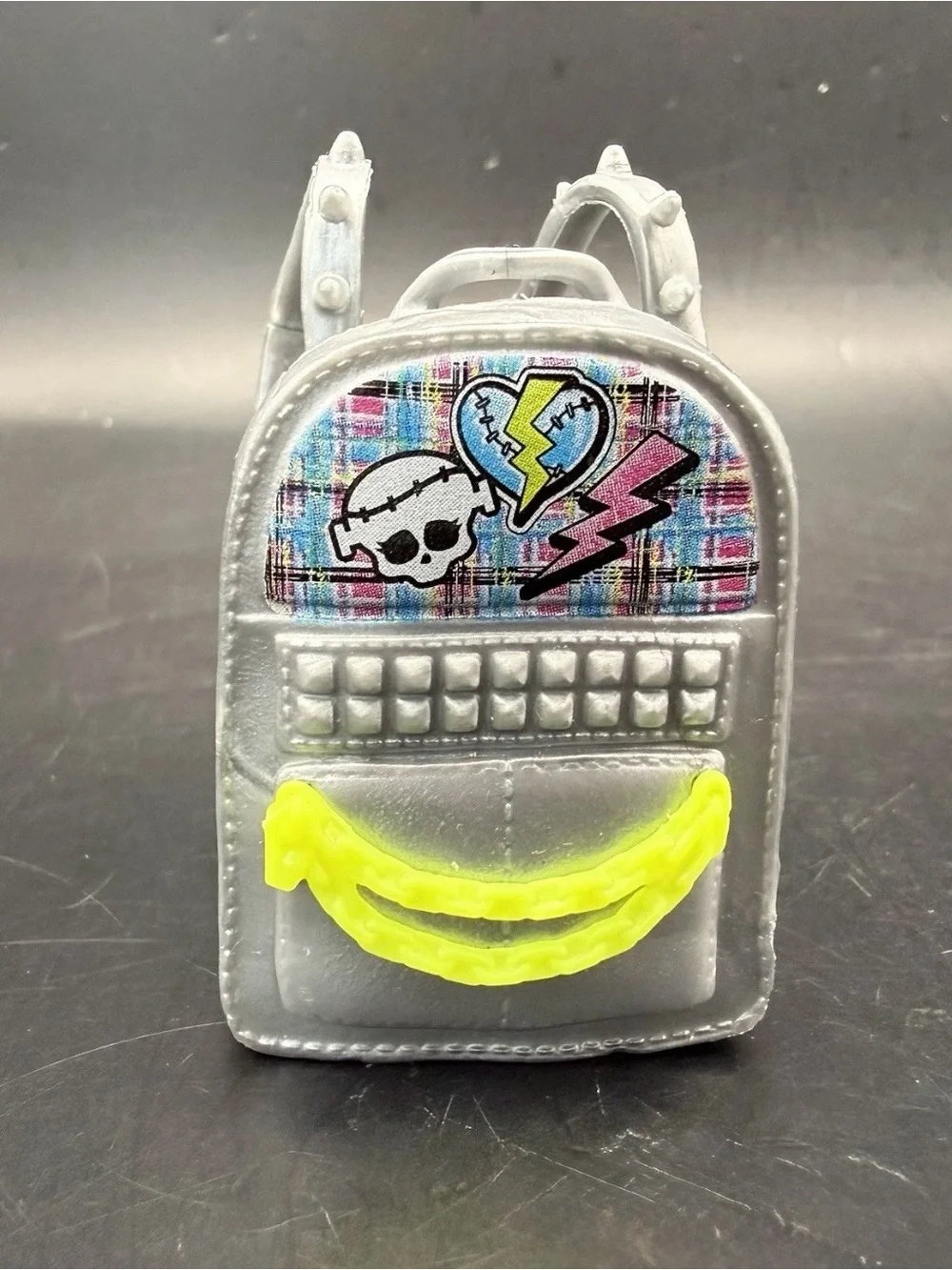 Monster High G3 Frankie Stein Core Refresh Jacket & Accessories Watzie, Backpack